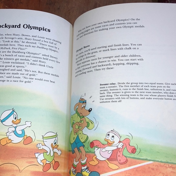 Disney Backyard Cruises vintage 1984 hardcover Book - Picture 16 of 16